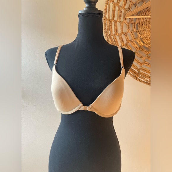 Maidenform Lace Racerback Bra - Picture 6 of 12